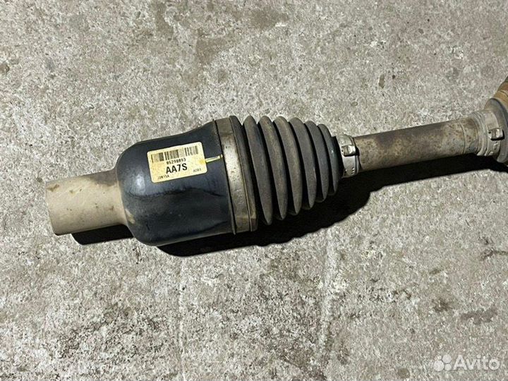 Полуось (привод) передний правый Antara Captiva