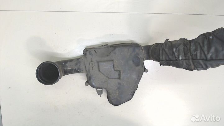 Резонатор воздушного фильтра Peugeot 206, 2002