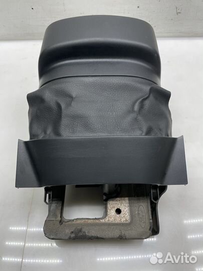 Кожух рулевой колонки Ford Focus 2 хэтчбек