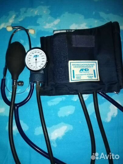 Тонометр механический бу