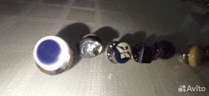 Лацканный значок