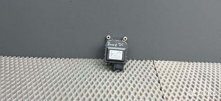 Моторчик заслонки печки Rover 75 2002 0132801150