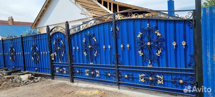 Кованные ворота и калитка