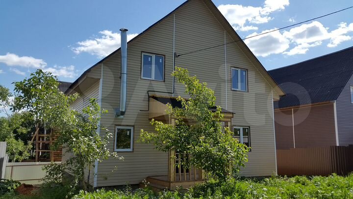 Коттедж 155 м² на участке 5 сот.