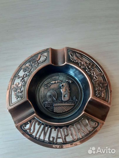 Пепельница медная