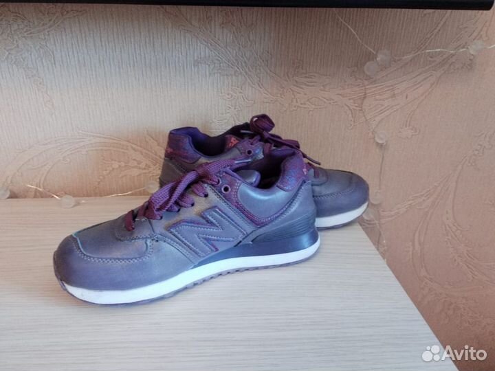 Кроссовки для девочки