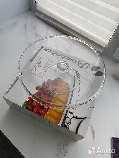 Блюдо для торта на ножке