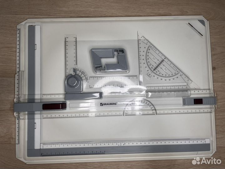 Чертежная доска a3, Brauberg
