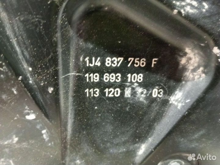 Стеклоподъёмник volkswagen golf 4 Передний правый