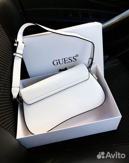 Сумка guess белая новая