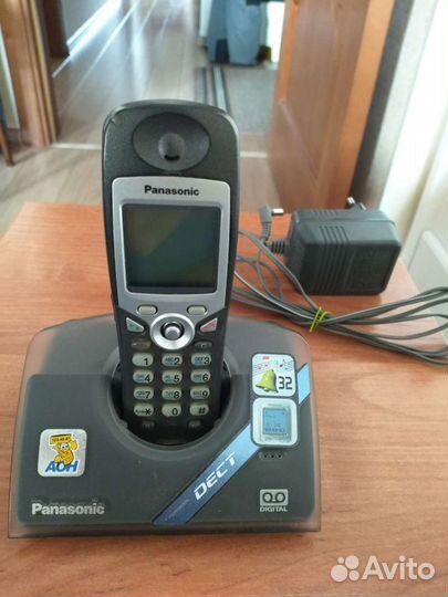 Радиотелефон panasonic