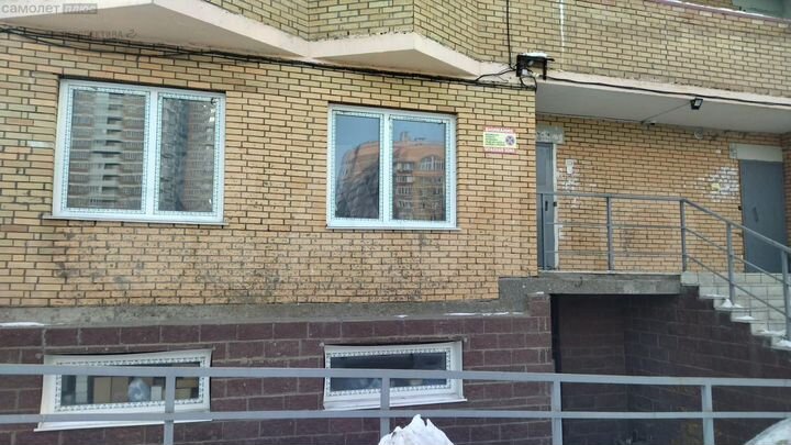 Продам торговое помещение, 70.8 м²