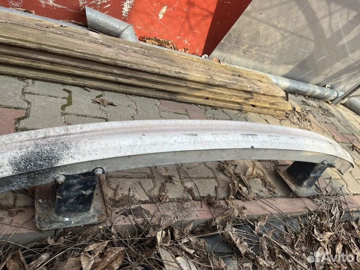 Усилитель бампера задний GL350