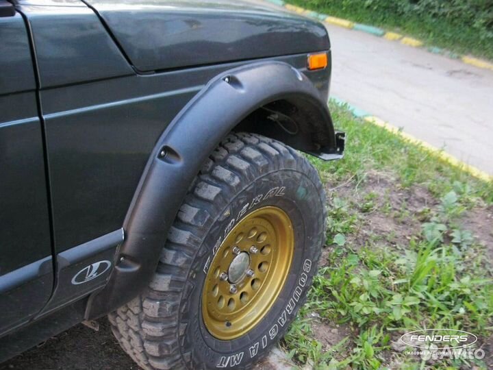 Расширители колесных арок LADA 4X4 5D 2131 (станда
