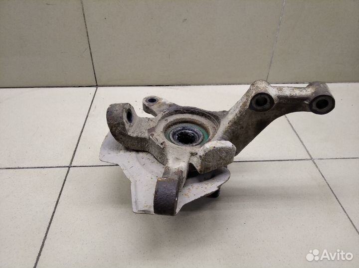 Кулак поворотный передний правый Aveo (T250) 2005