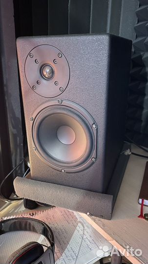 N monitors x600 + N-Sub 10A