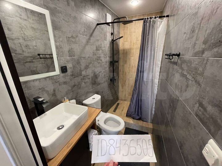 Дом 28 м² на участке 1 сот.