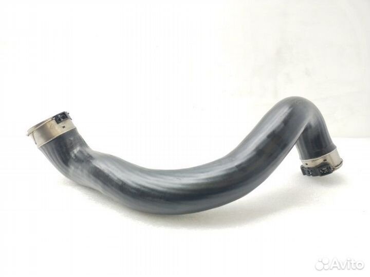 Патрубок интеркулера правый Mercedes-Benz C-Class