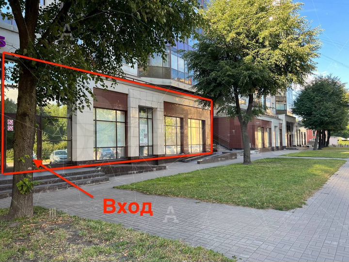 Сдам торговое помещение, 393.8 м²