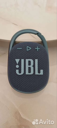 Портативная колонка JBL clip 4