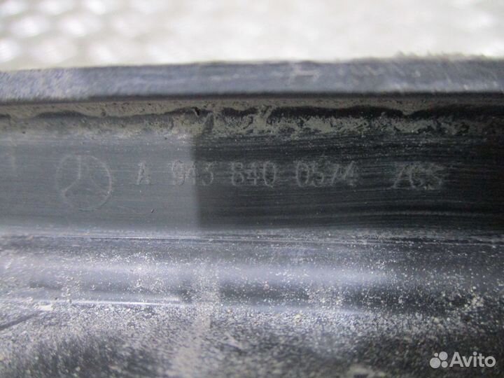 Бардачок Mercedes-Benz A9438400574