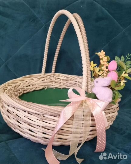 Корзина плетёная пасхальная