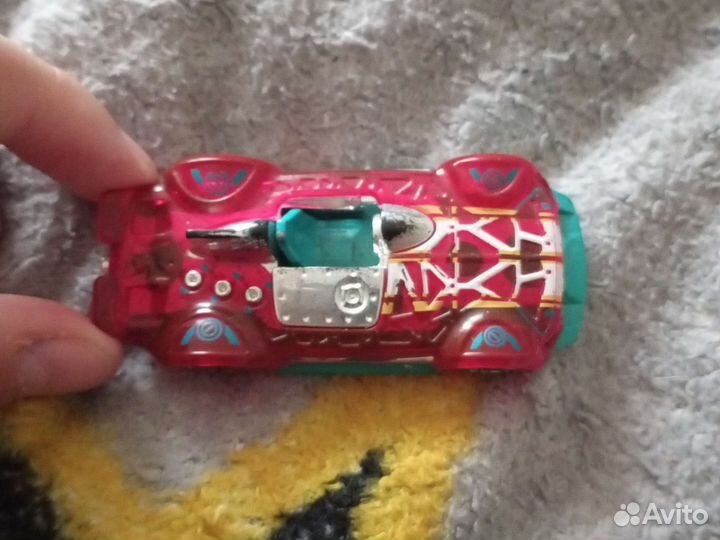 Hot wheels машинка