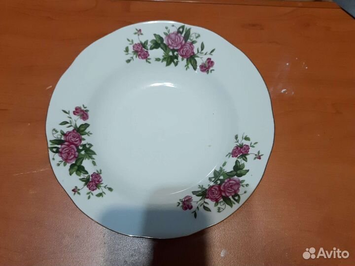 Тарелка китайский,иранский фарфор