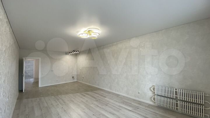 2-к. квартира, 82,3 м², 10/16 эт.