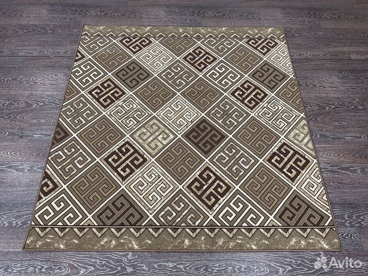 Палас 2х2 м новый