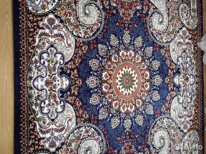 Ковёр новый