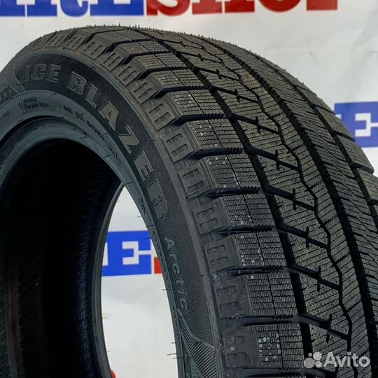 Sailun Ice Blazer Arctic 215/45 R17 87H