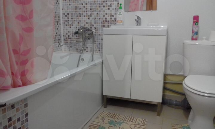 1-к. квартира, 42 м², 3/17 эт.