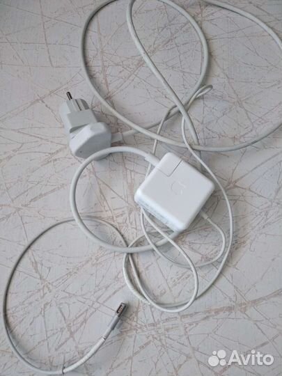 Сетевой адаптер apple MagSafe Power Adapter A1374