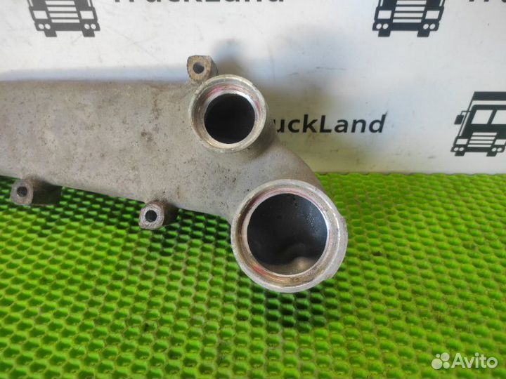 Патрубок системы охлаждения Man Tgx