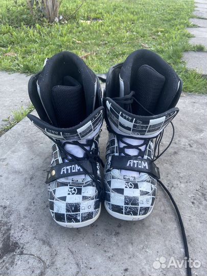 Ботинки для сноуборда atom