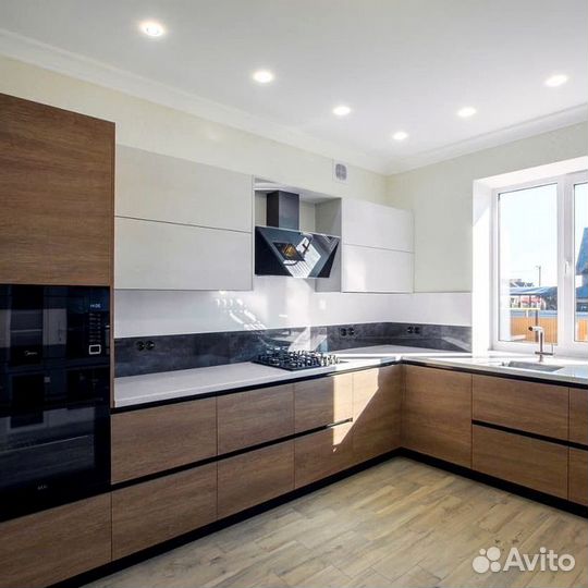 Кухонный гарнитур 