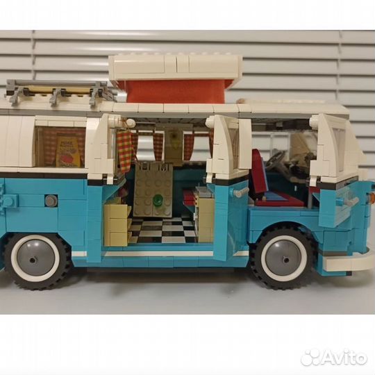 Конструктор Creator машина Фольксваген 1334 детали