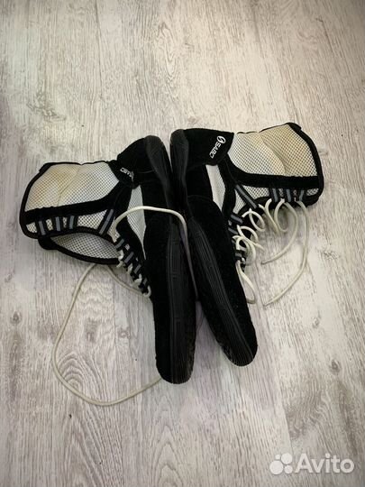 Боксерские перчатки 12 oz demix