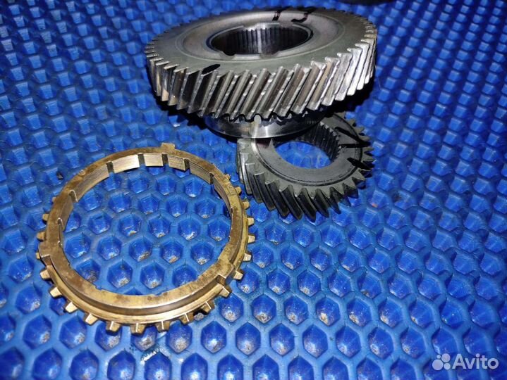 Шестерни 29/49 пятой 5ст МКПП MQT, Синхрон пятой