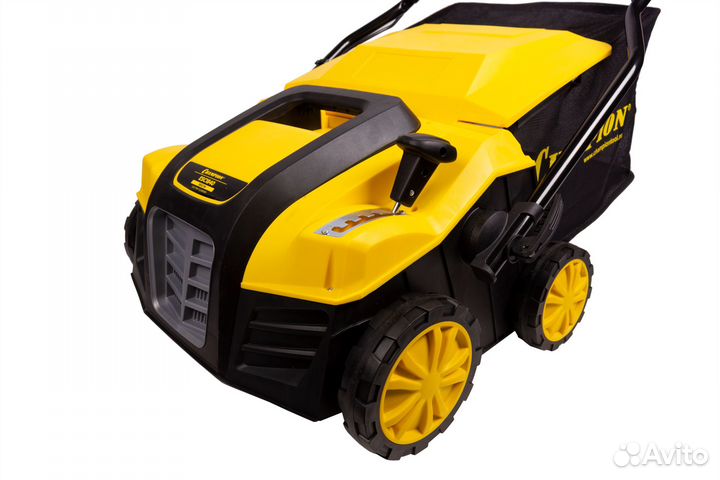 Электрический скарификатор champion ESC1840 новый