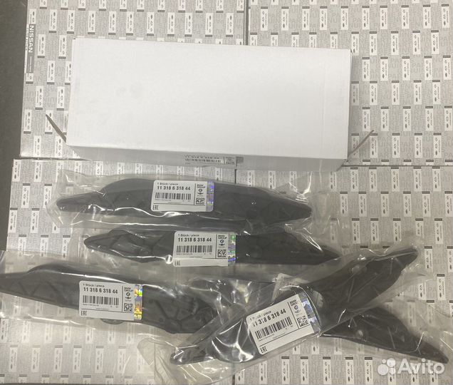 Натяжитель цепи