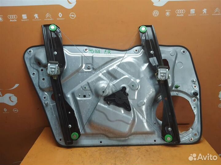 Стеклоподъемник электрический передний правый Vol