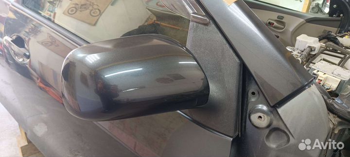 Зеркало переднее правое. тоета корола Аксио