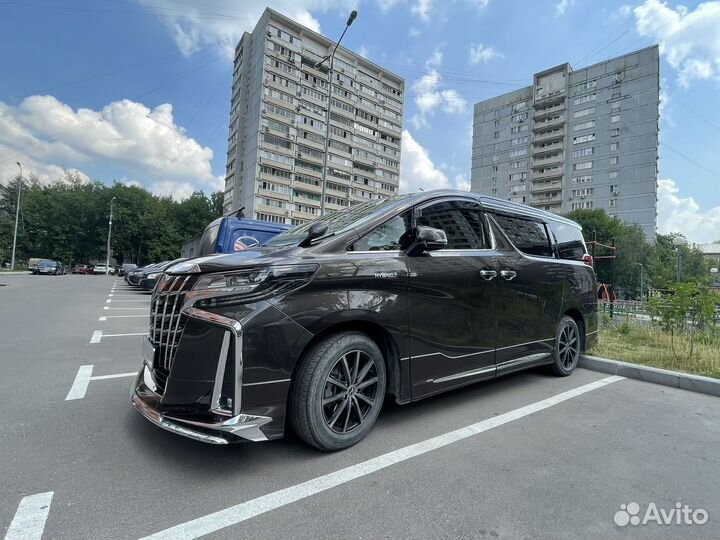 Toyota Alphard 2.5 CVT, 2018, 80 000 км