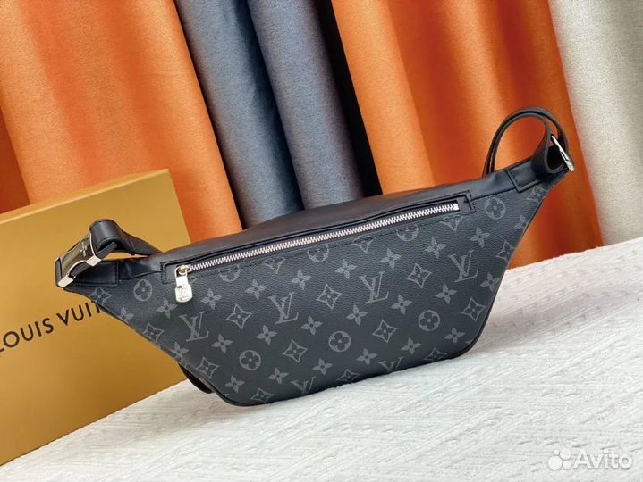 Поясная сумка Louis Vuitton Discovery PM