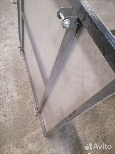 Багажник на крышу автомобиля