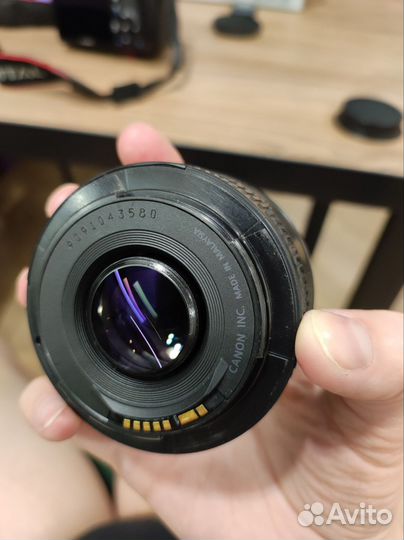 Объектив Canon 50mm 1.8