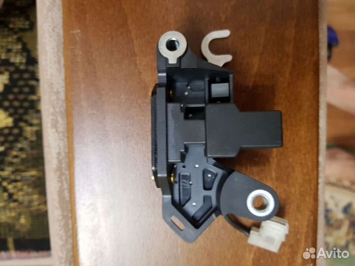 Реле регулятор напряжения