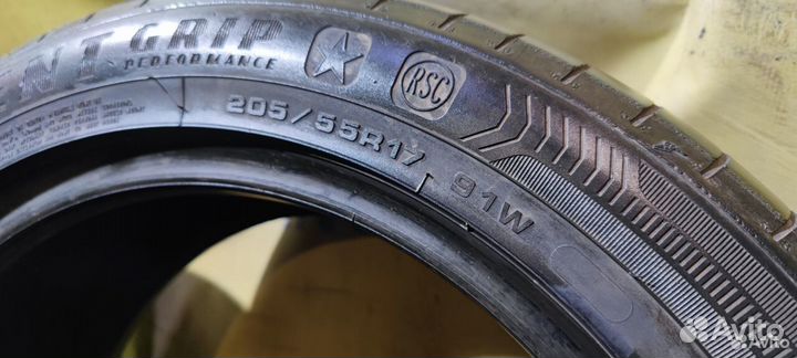 Goodyear EfficientGrip Performance 205/55 R17